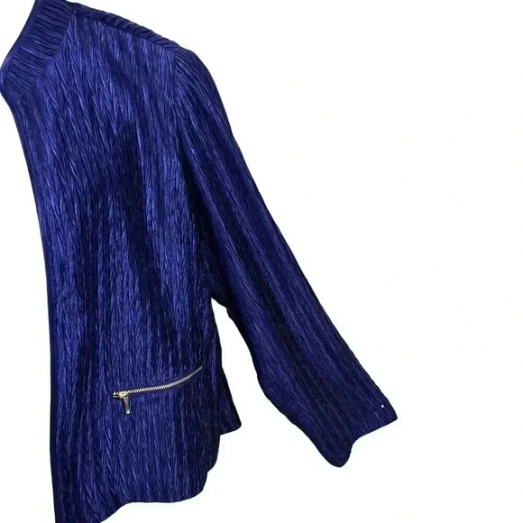 Chicos 2 Lg NWT Crinkle Shine Carbon Blue Jacket MSRP 119.00 Blazer Careerwear - Picture 8 of 16